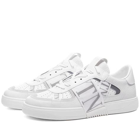 Merging practicality and style in one, Valentino Garavani's <b>VL7N</b> low-top sneakers are detailed with branded straps that cover the sneakers front foot. . Vl7n yupoo